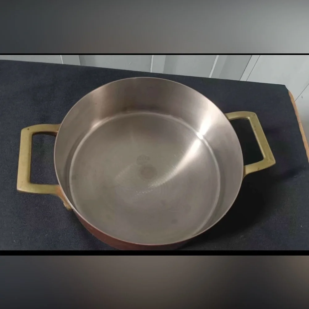 Vintage Paul Revere Copper Pot w Brass Handles